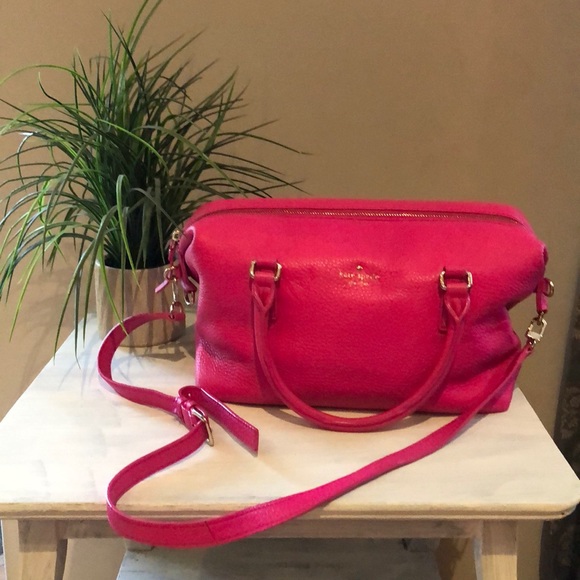 kate spade Handbags - BOGO FREE Kate Spade pink bag great condition